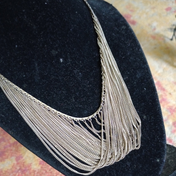 Vintage Elegant Silver Chain Necklace - Picture 2 of 5